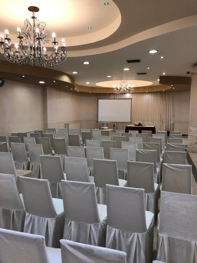 Hotel Kapri 비톨라 외부 사진