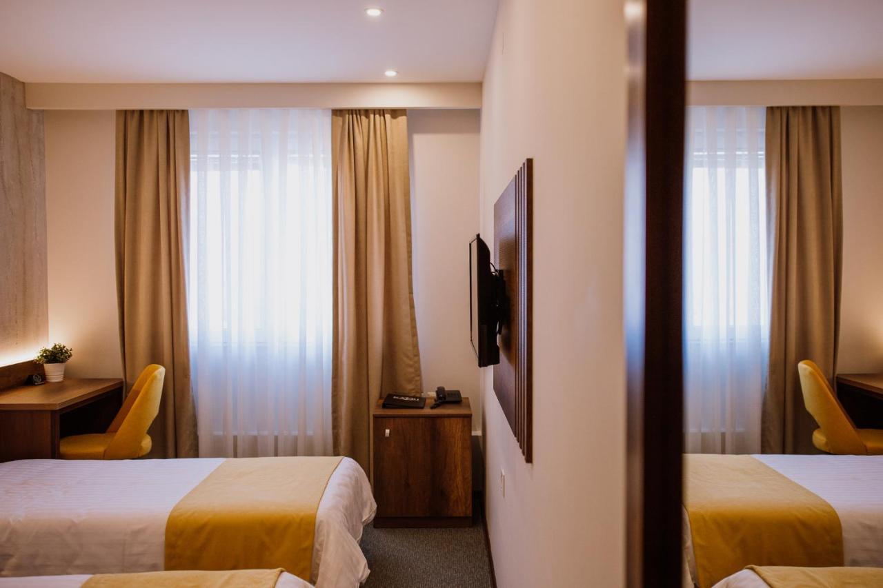 Hotel Kapri 비톨라 외부 사진